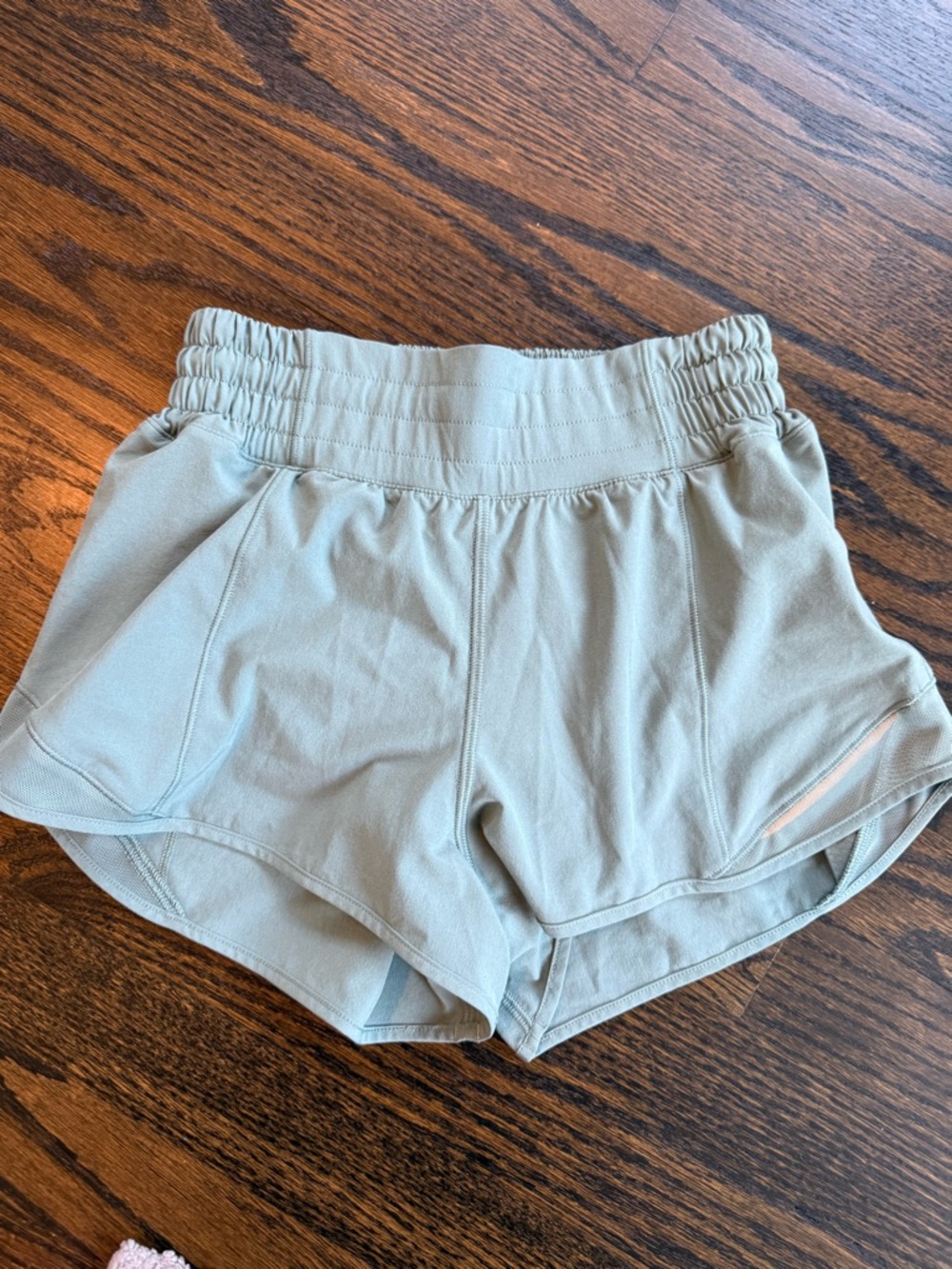 Lululemon Hotty Hot High Rise Shorts 2.5”